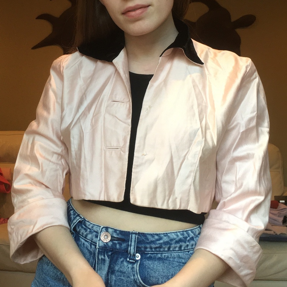 VINTAGE pale pink cropped jacket